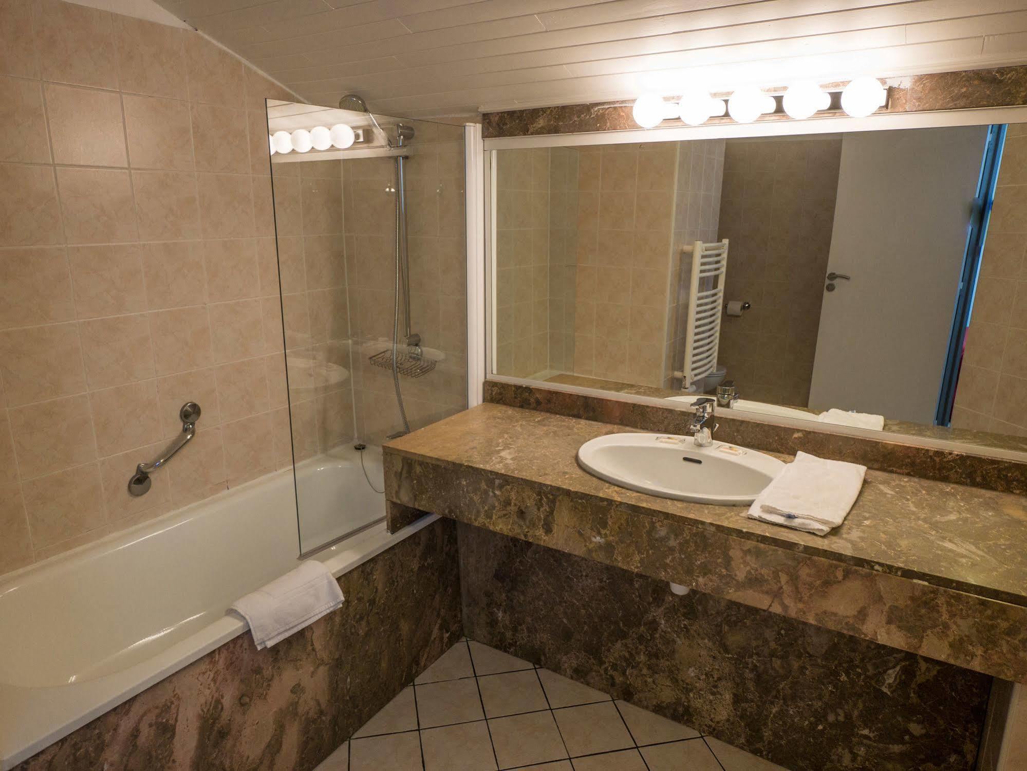 Residence Mer & Golf Sokoburu Hendaye Exterior photo